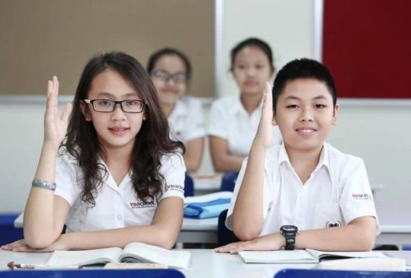 Lớp 9 là năm học vô cùng quan trọng nhưng cũng đầy thử thách với các em